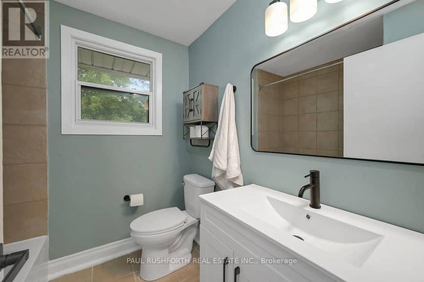 2418 Clementine Boulevard — photo 16 of 29