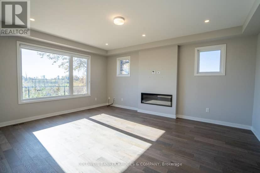 673 Fenwick Way — photo 15 of 36