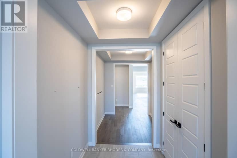 673 Fenwick Way, Ottawa, photo 3