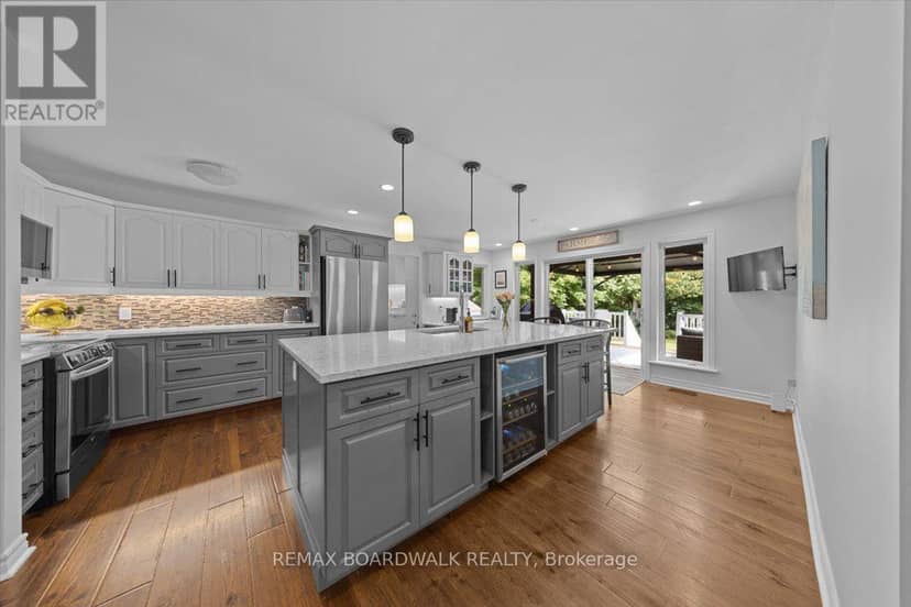 1424 Sherruby Way — photo 11 of 40