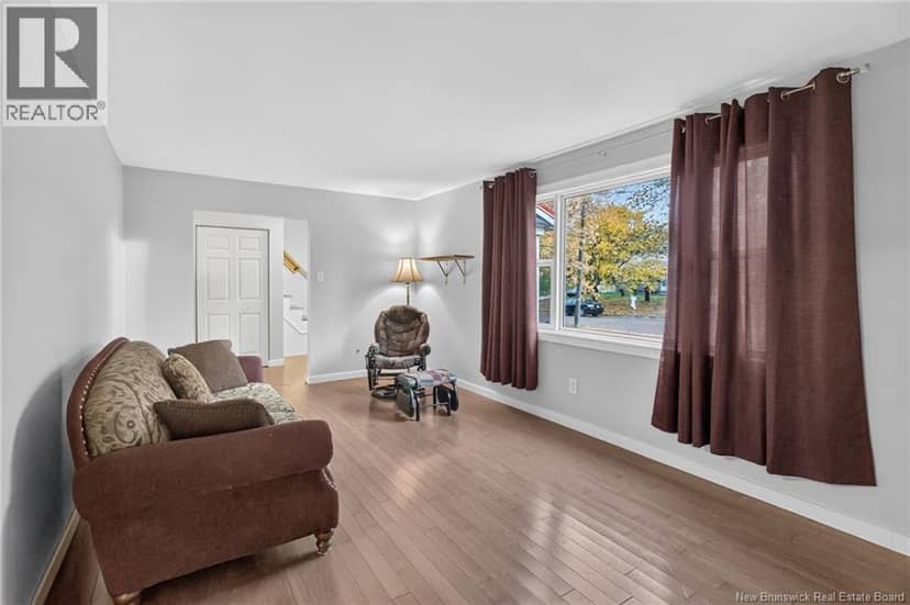 82 Point Park Drive, Riverview, photo 8