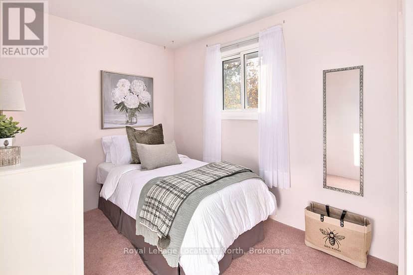 280 St. Vincent Street — photo 12 of 17