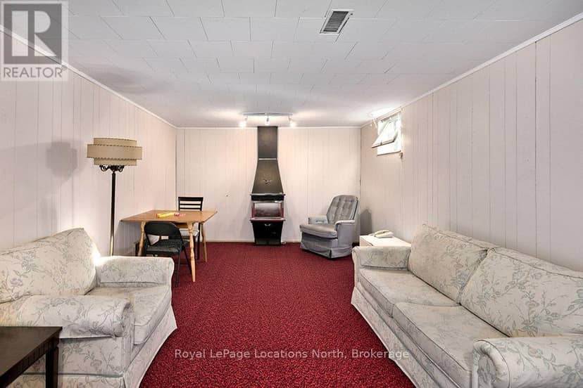 280 St. Vincent Street — photo 14 of 17