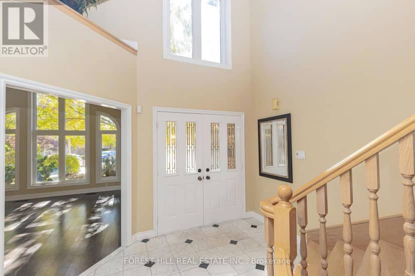 22 Jardin Hill Court, Toronto, photo 6