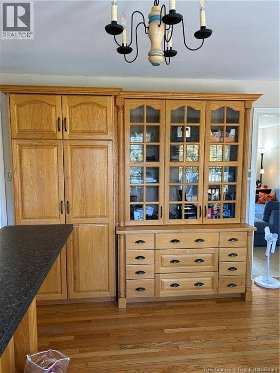 148 Neck Road — photo 9 of 24