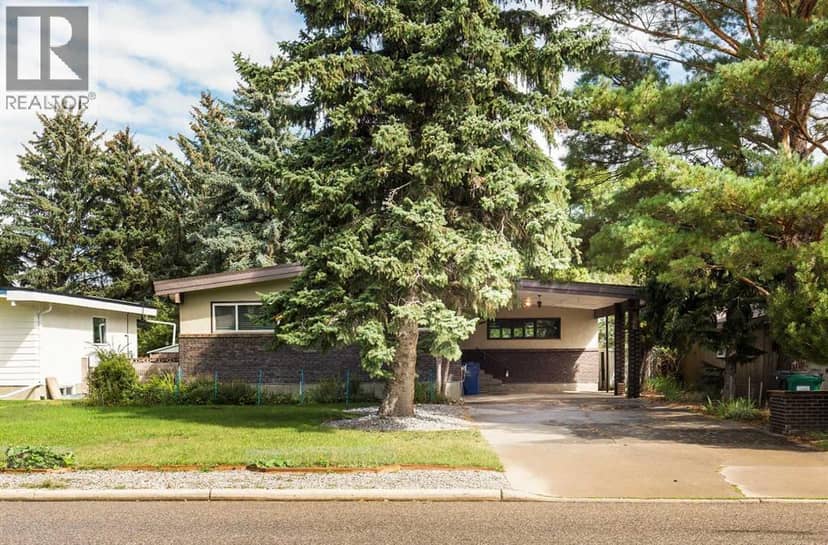 317 Laval Boulevard W, Lethbridge, photo 5