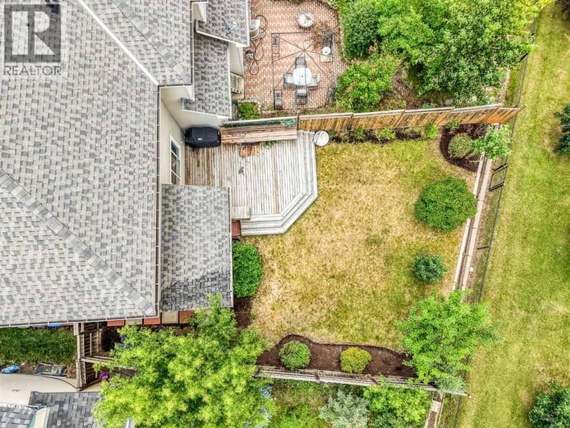 43 Cougar Ridge Bay SW — photo 25 of 31