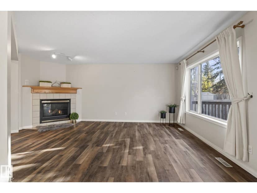11727 13 AV NW — photo 10 of 40