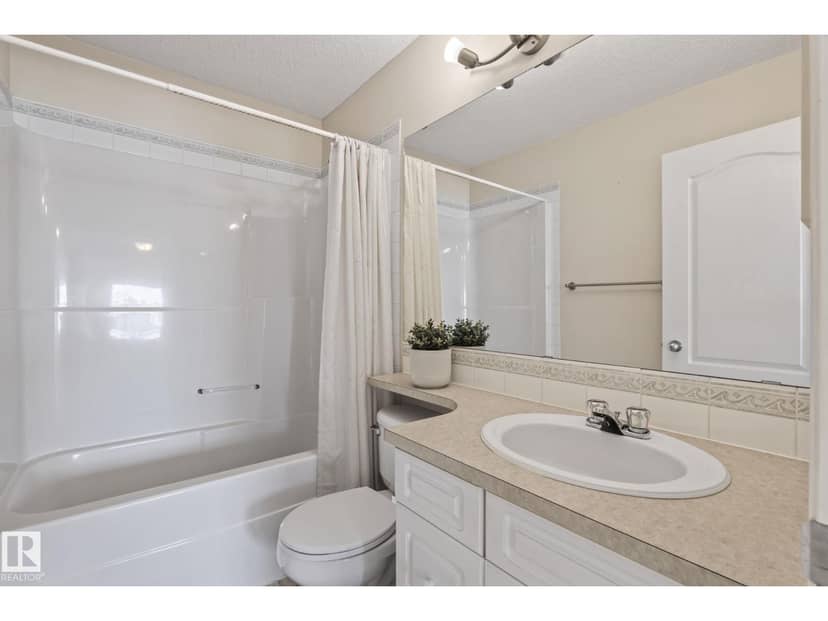 11727 13 AV NW — photo 33 of 40