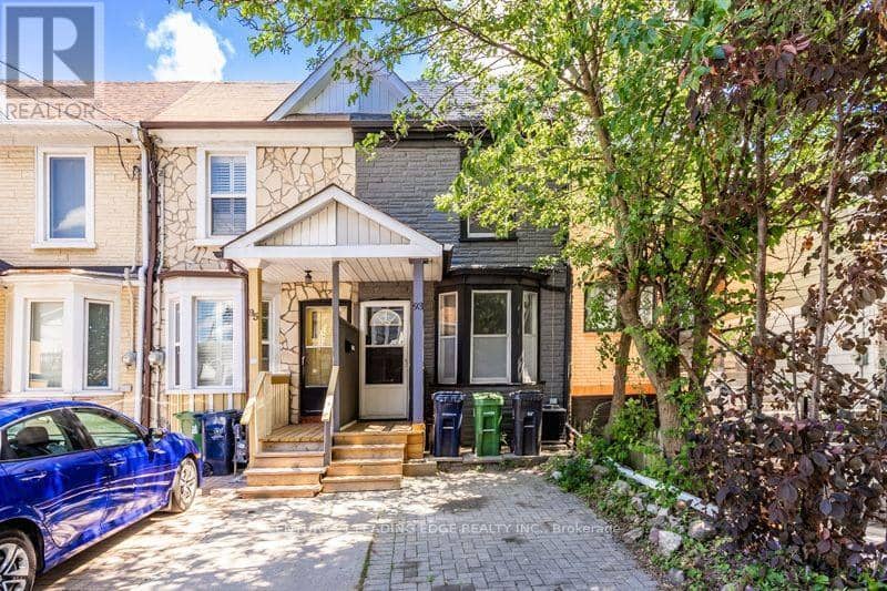 93 Muriel Avenue N, Toronto, photo 2