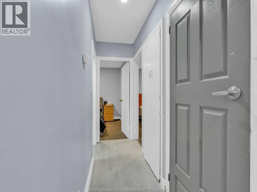 7640 WYANDOTTE STREET East — photo 12 of 40