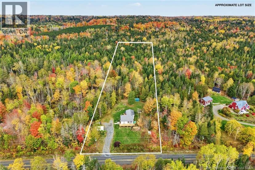 1866 Route 105, Mactaquac, photo 3