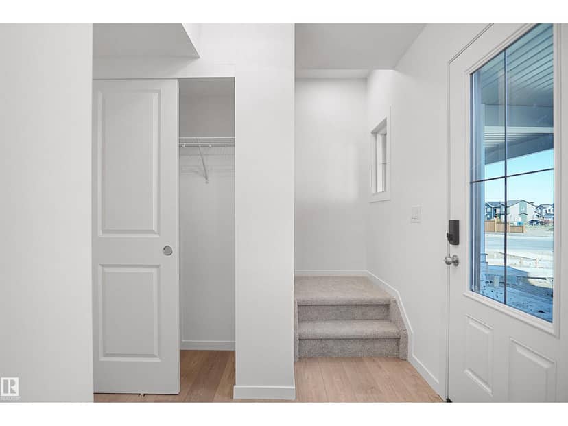2022 Glastonbury BV NW, Edmonton, photo 2