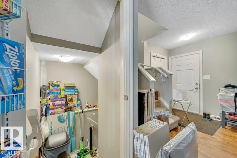 3728 Alexander Cr SW — photo 24 of 38