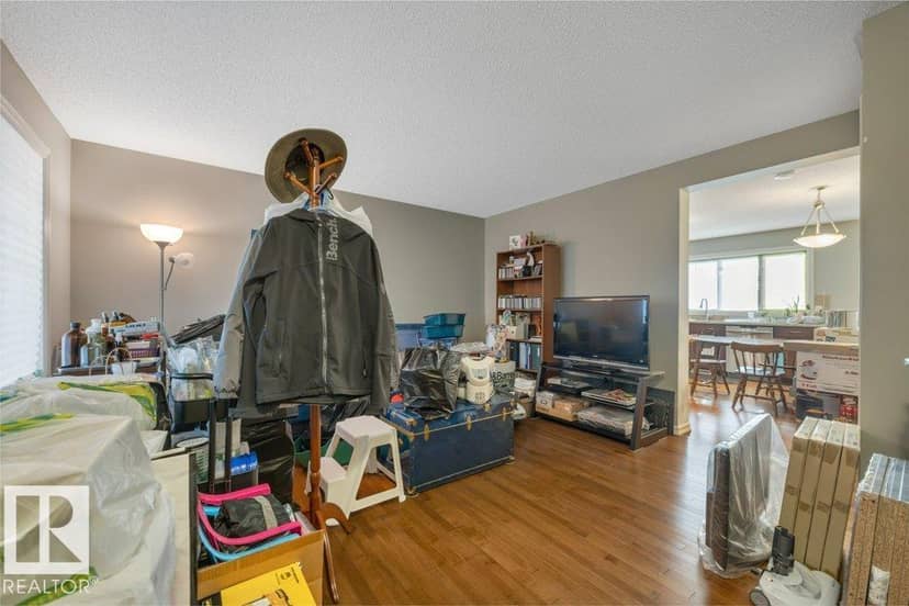 3728 Alexander Cr SW, Edmonton, photo 5