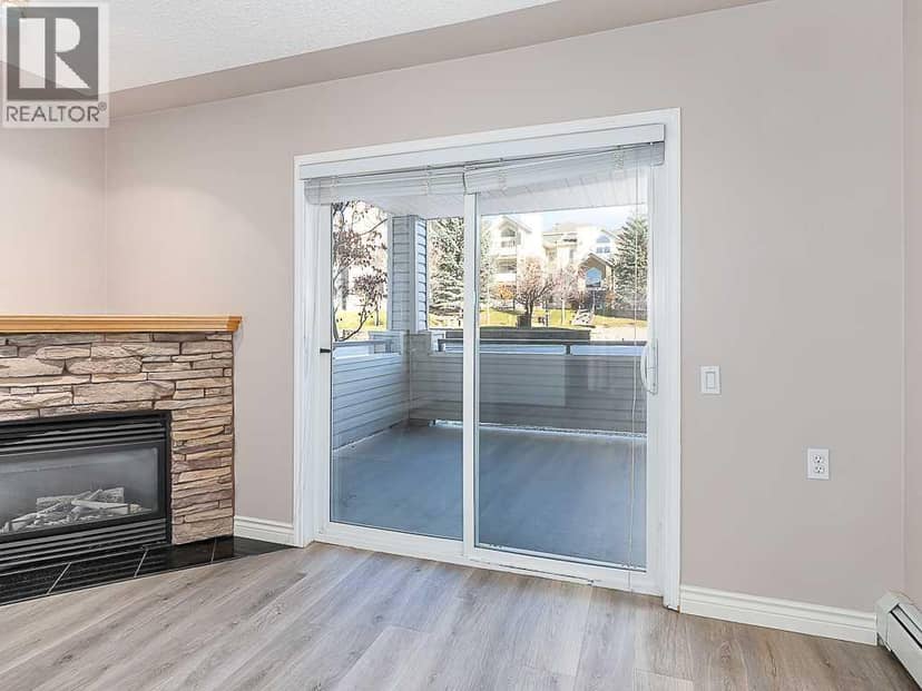 2102, 7451 Springbank Boulevard SW, Calgary, photo 7