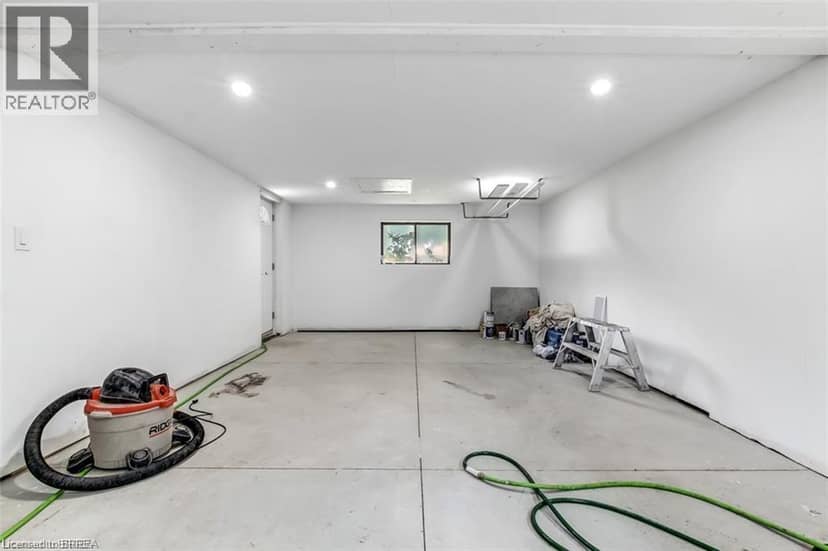 22 KENSINGTON Avenue — photo 19 of 25