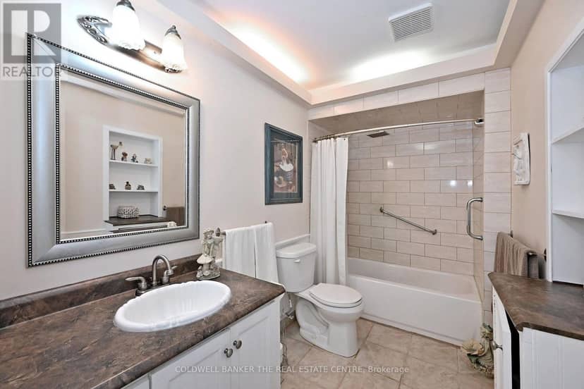 754 Shanahan Boulevard — photo 31 of 40