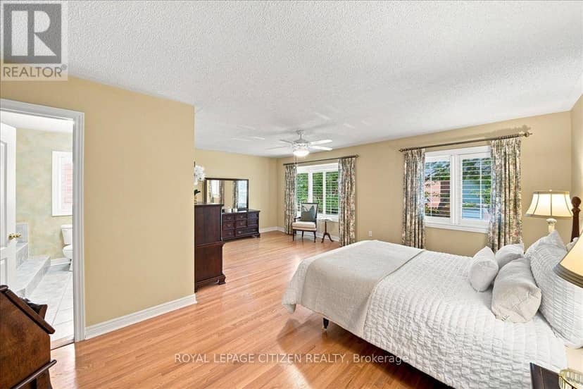 43 - 255 Shaftsbury Avenue — photo 40 of 40