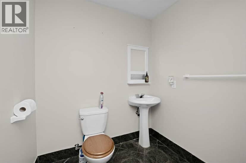 249 West Lakeview Place — photo 29 of 40