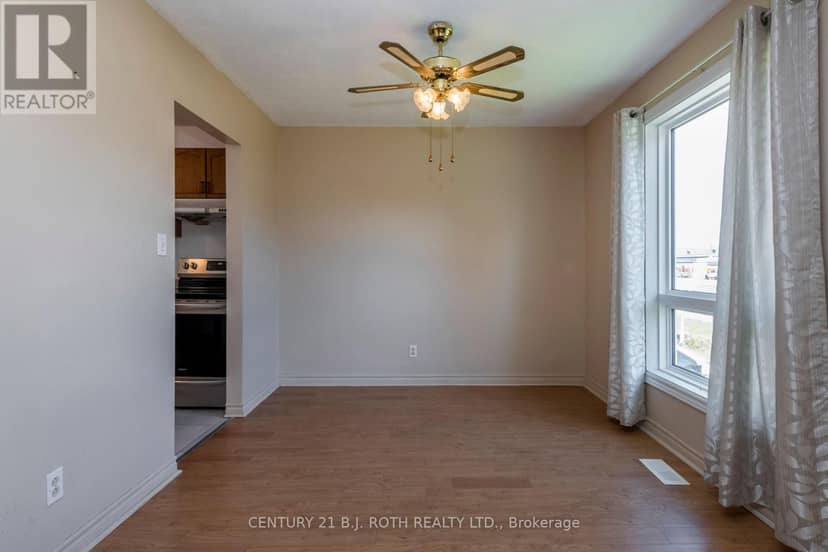 383 High Street, Orillia, photo 6