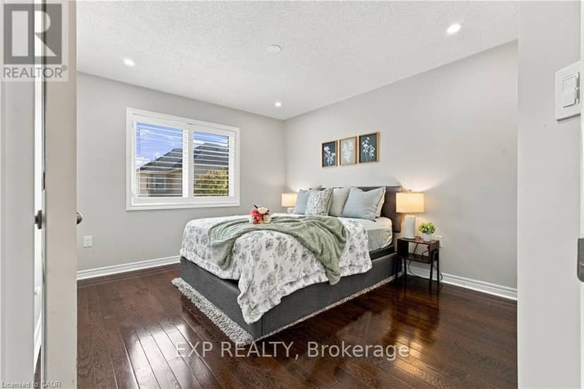 24 - 3275 Stalybridge Drive — photo 23 of 40