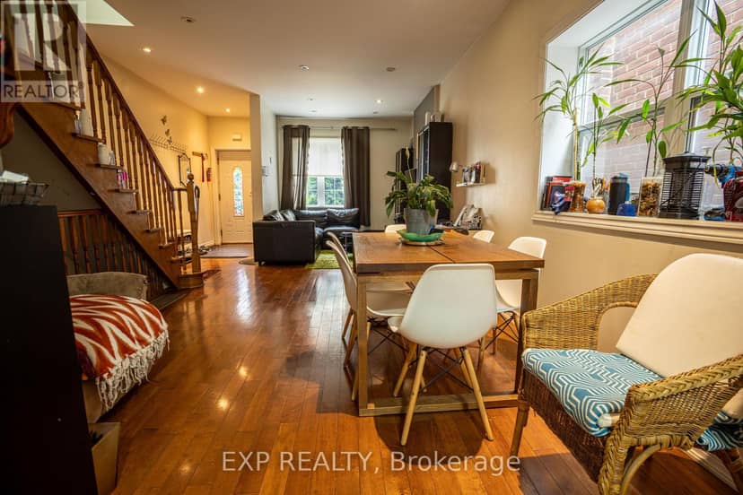 971 Lansdowne Avenue, Toronto, photo 5