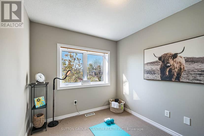 2576 Mainroyal Street — photo 33 of 40