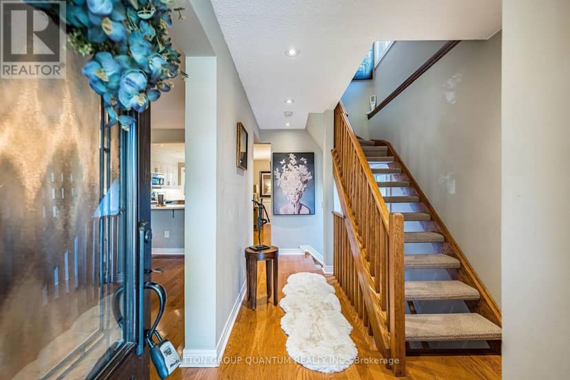 2576 Mainroyal Street, Mississauga, photo 6