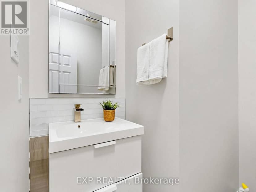 49 Harbourtown Crescent — photo 17 of 40