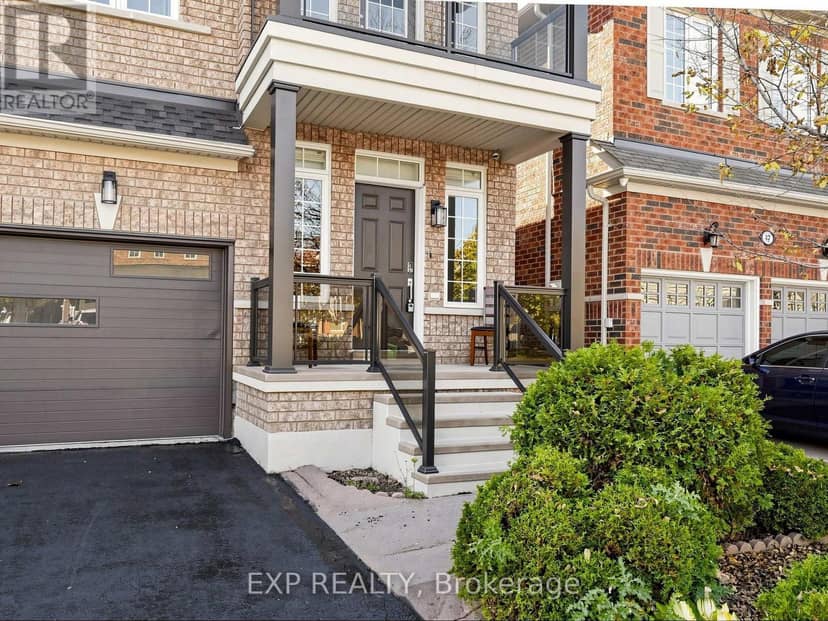 49 Harbourtown Crescent, Brampton, photo 3