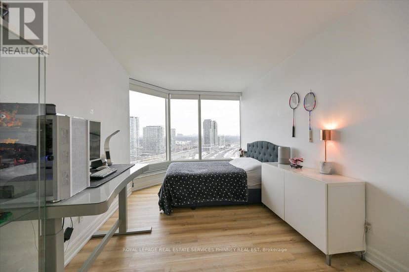 2210 - 1 Palace Pier Court — photo 14 of 30