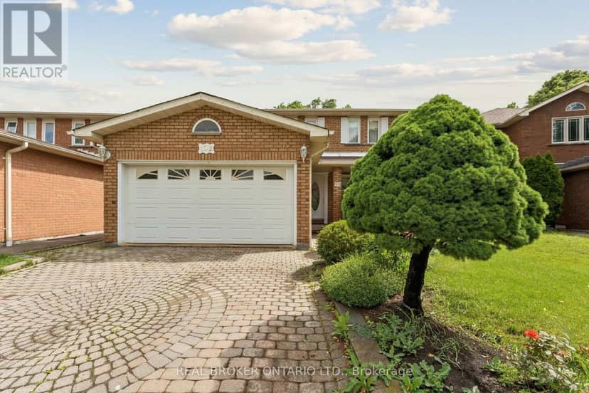 102 Coronation Circle, Brampton, photo 3