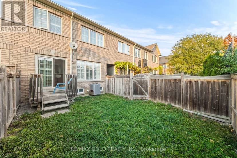 33 Bay Breeze Drive — photo 30 of 38