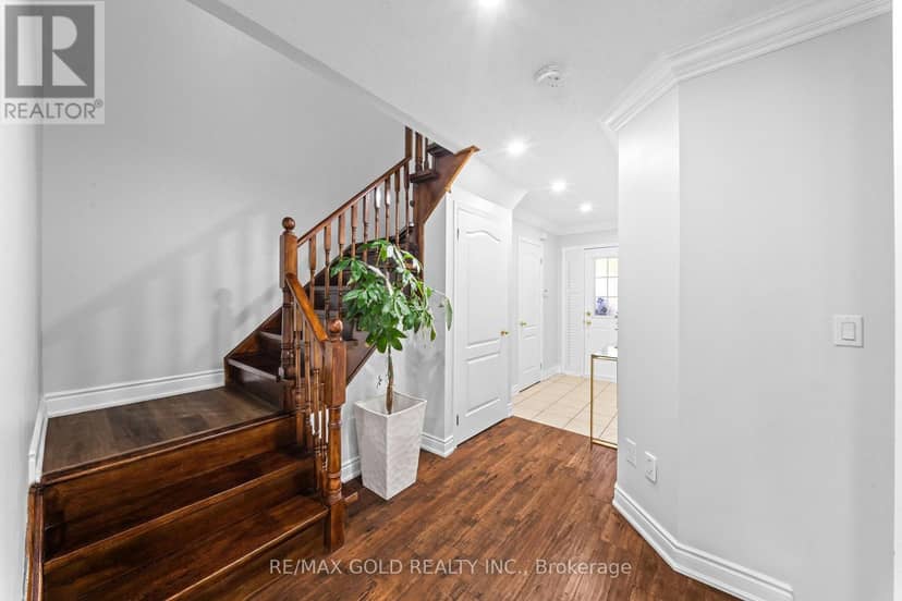 33 Bay Breeze Drive, Brampton, photo 5