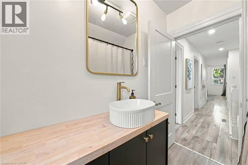 48 FRANCIS Street — photo 20 of 25
