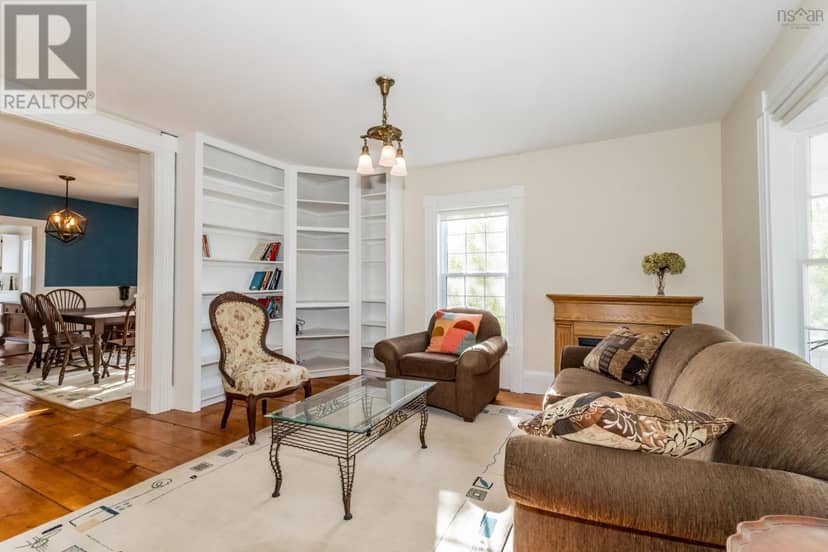 1542 Highway 358 — photo 14 of 40