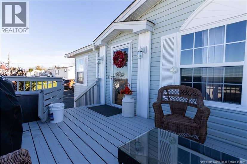 27 Senator Drive, Fredericton, photo 4