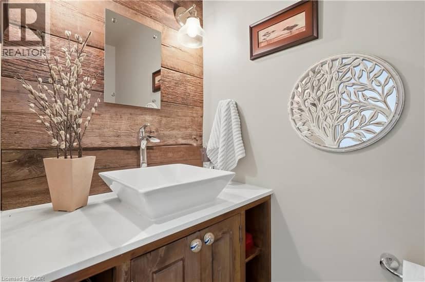 7 ROCKHAVEN Lane — photo 18 of 40