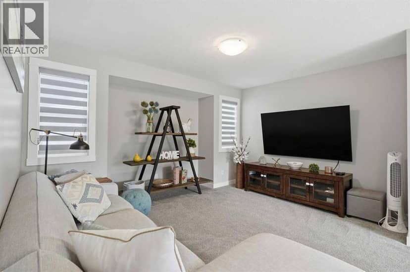 108 Hillcrest Avenue SW — photo 18 of 40
