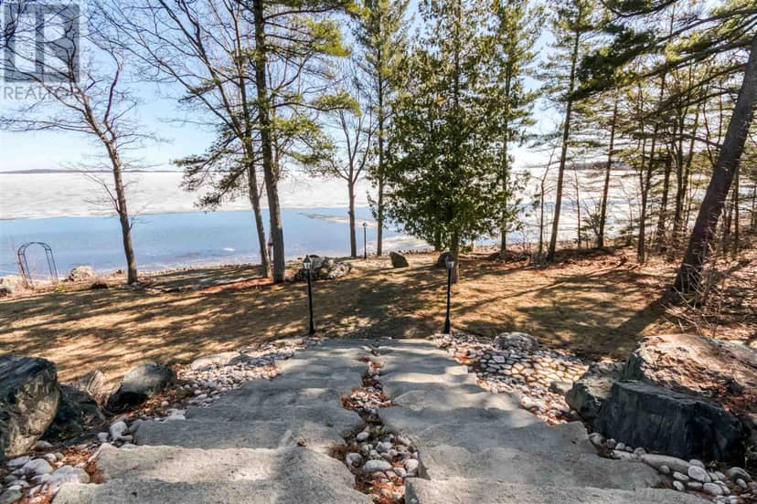 1472 Highway 538 — photo 17 of 40