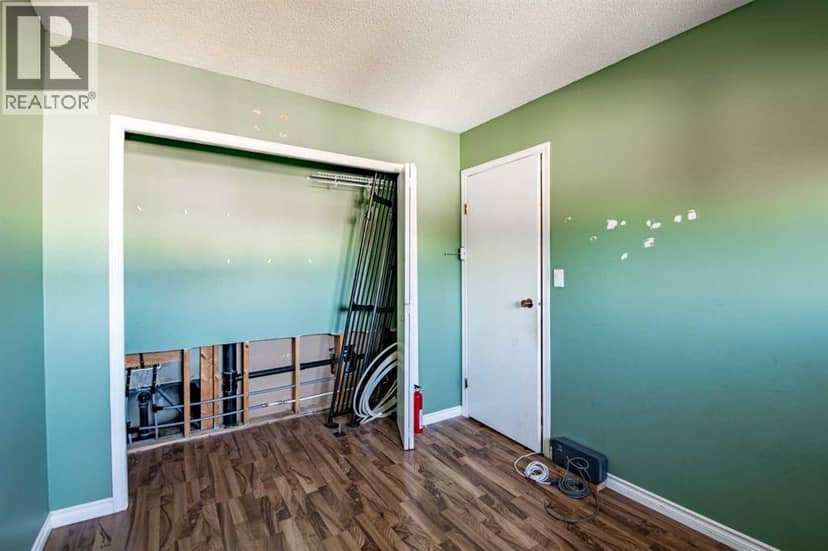 6 Ellenwood Drive — photo 15 of 39