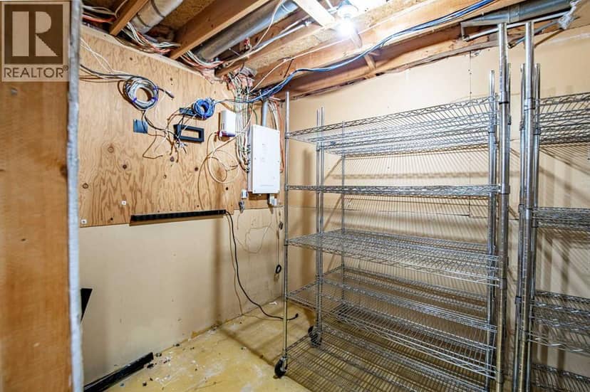 6 Ellenwood Drive — photo 26 of 39