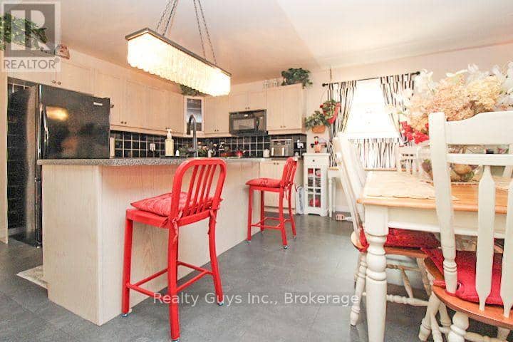 1235 Haggis Drive — photo 15 of 40
