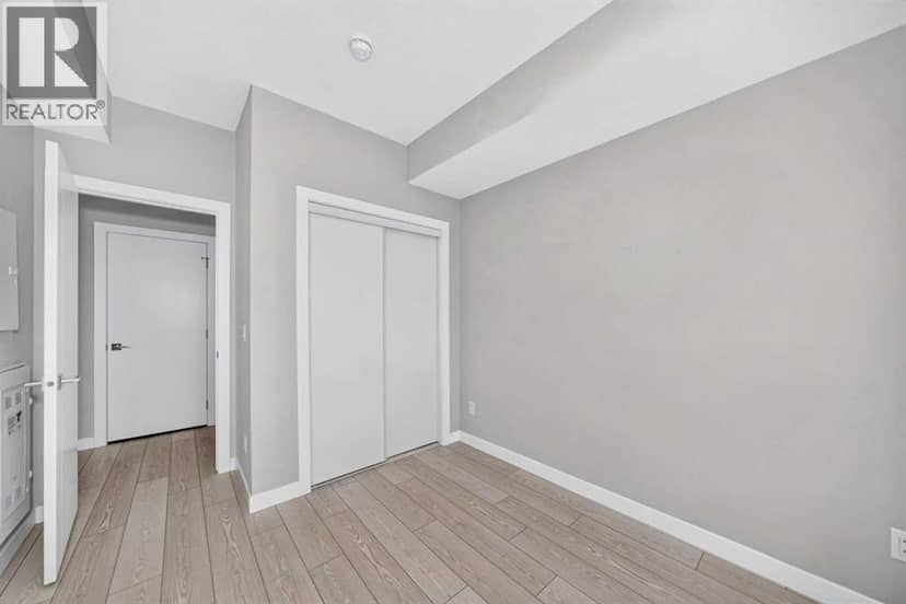 2110, 6 Merganser Drive W — photo 28 of 40