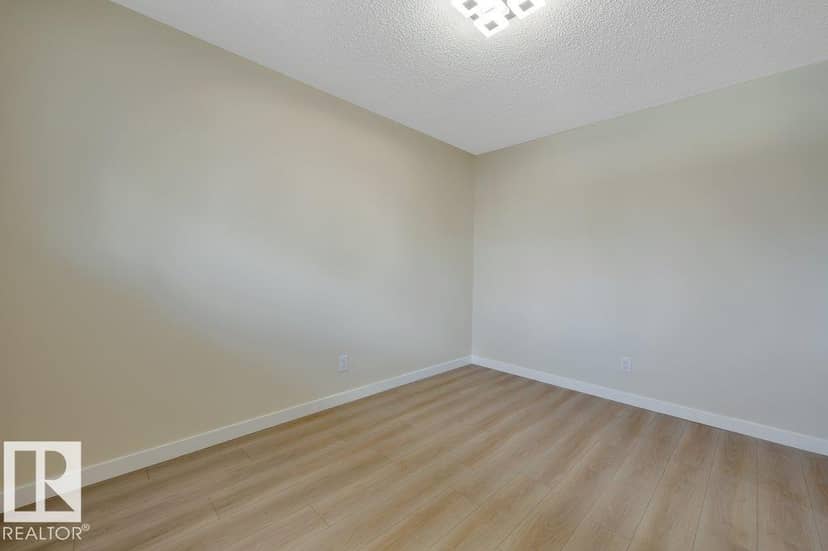 633 Willow Co NW — photo 20 of 36
