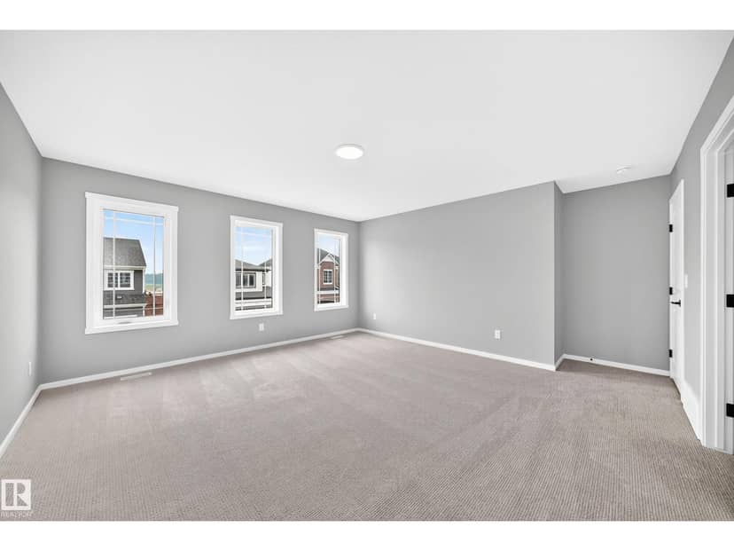 20512 15 AV NW — photo 37 of 40