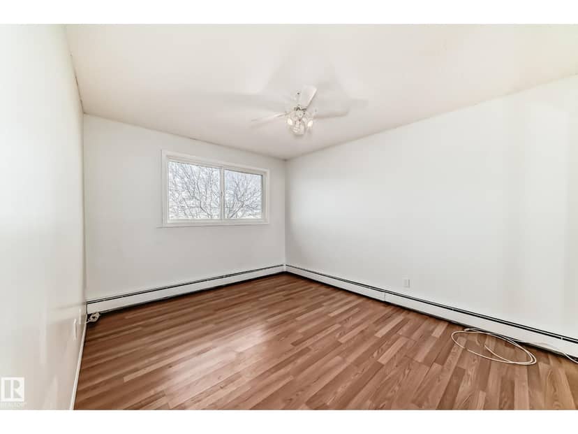 #18B 18305 89 AV NW — photo 20 of 40