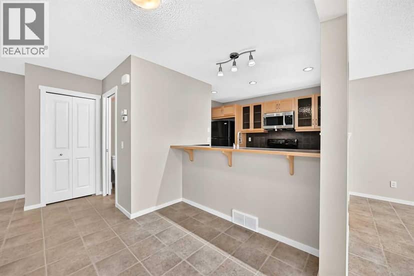 108 Sage Valley Drive NW — photo 13 of 40