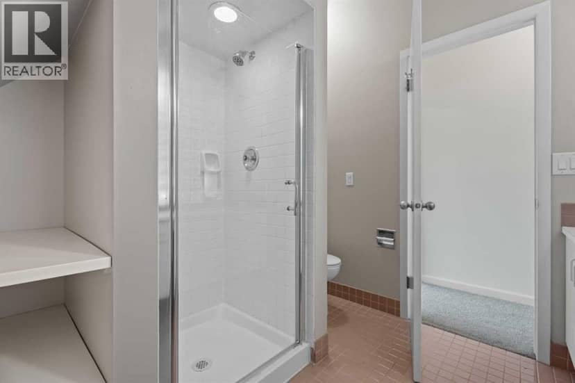 216 4 Avenue NE — photo 40 of 40